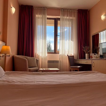 Hotel Orpheus - Casino And Spa Pamporovo Bagian luar foto